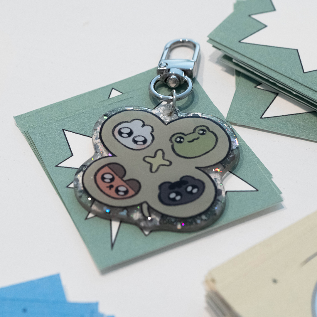 Mega Clover Keychain